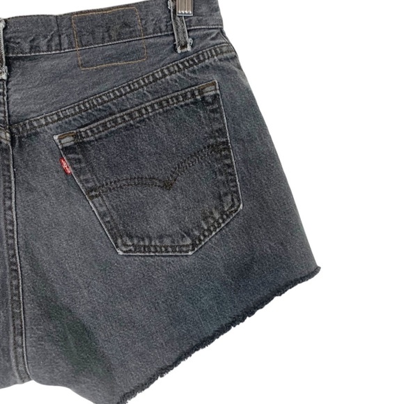 Vintage Levi's High Waist Distressed Cut Off Jean Shorts Size large MADE IN USA - Picture 6 of 7